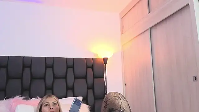 Chat XXX en directo de Cristel_Boom
