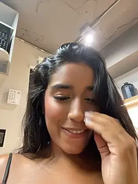 SaryJonex's Live XXX Chat