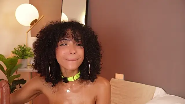 Chat XXX en directo de OSHUN_