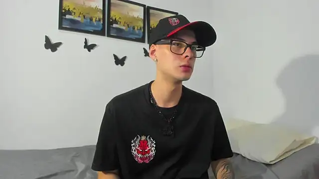 Chatroom XXX en direct de Vlad__night
