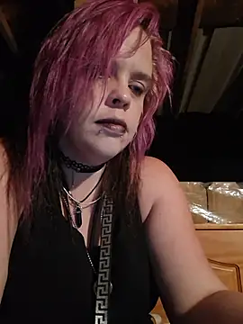 TWiSTYTheTwizted live XXX chat