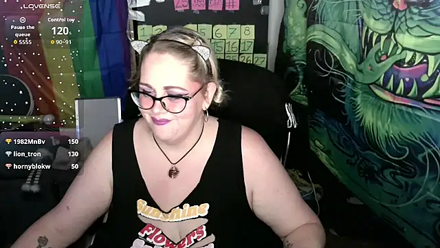 Chatroom XXX en direct de Kinky_Witch