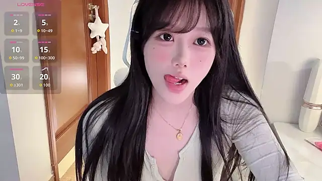 uu_7 Live XXX-Chat