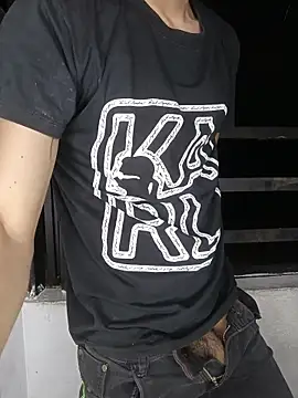 _king_emir's Live XXX Chat