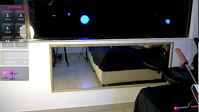 aaron_bolt Chat XXX live
