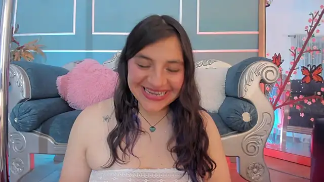 TaraTaylorr's Live XXX Chat