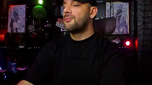 LexHardy 现场XXX聊天