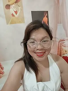 Cover-baa's Live XXX Chat