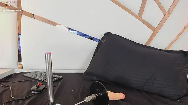 Emilia_Carrintong Chat XXX live