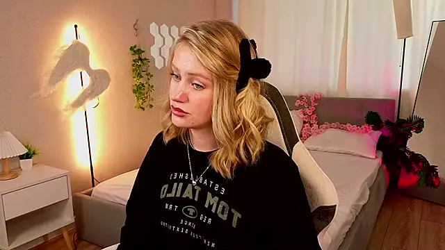 EvaHamilton লাইভ XXX চ্যাট