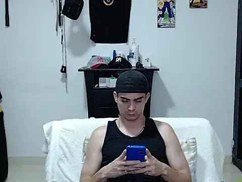 Zac_Efront Live XXX-Chat