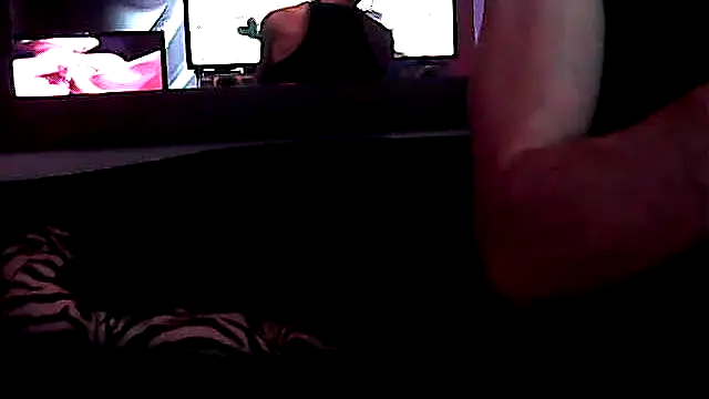Chat XXX ao vivo de Jottard