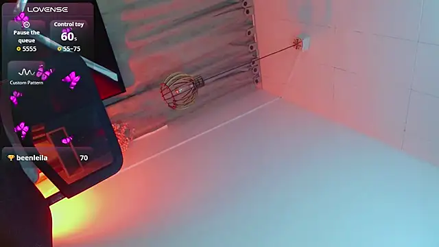 Živý XXX chat yised_hart