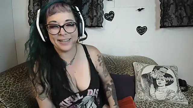 Chat XXX en directo de Missy-Dee