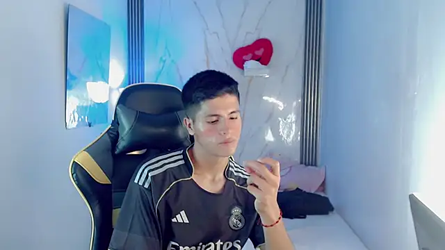 Ascii_one Live XXX-chat