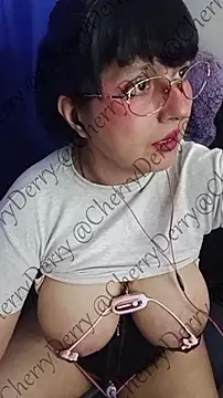 CherryDerry's Live XXX Chat