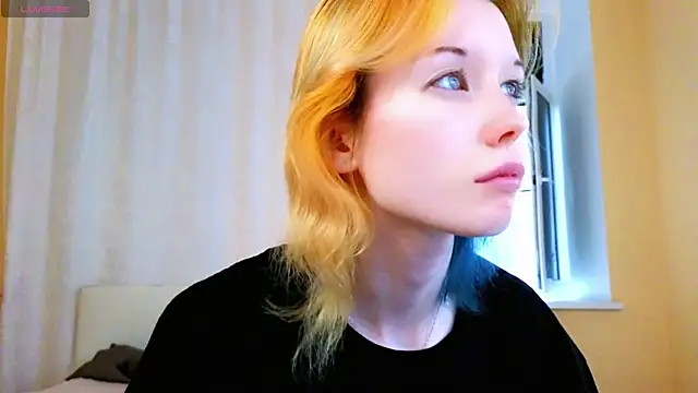 Kiara_Age – Naživo XXX chat