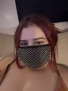 RED_KAMY élő XXX-chatje