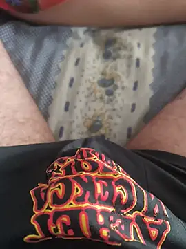 MadaamJizz_DickLewd Chat XXX in diretta