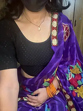 kiaraqueen7 现场XXX聊天