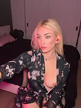 Verostar69's Live XXX Chat