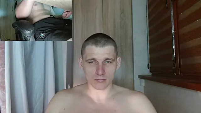 Chatroom XXX en direct de Poliglotjoe1