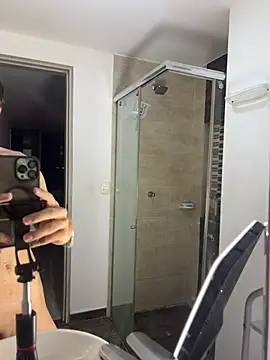 Chatroom XXX en direct de jackson_millers