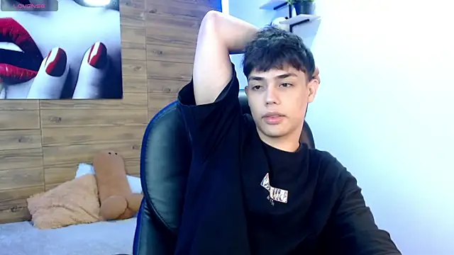 ivan_cooper Chat XXX live