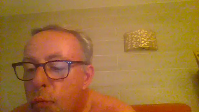 tuggy59 লাইভ XXX চ্যাট