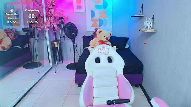 צ'אט XXX בשידור חי של Maggy_t18