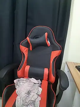 DianiQueenn XXX чат на живо