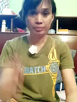 Živý XXX chat QueenSoreal