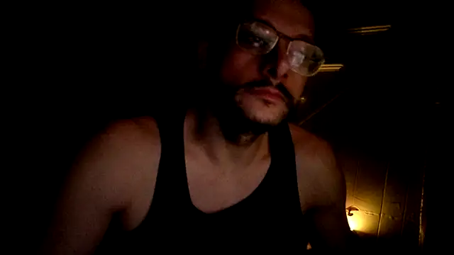 MasterDaddyCool XXX чат на живо