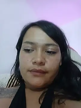 ebonysummer_ Chat XXX live