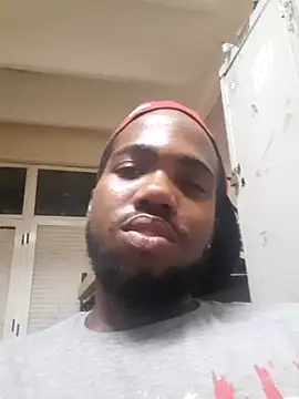 TheChocoTentation's Live XXX Chat