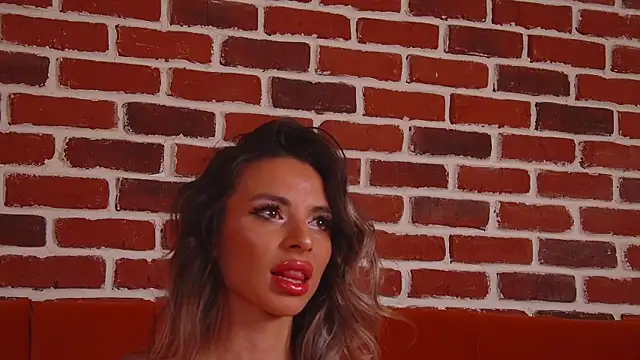 Selena_Blu Chat XXX live