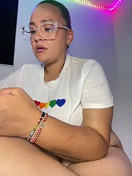 keirabbw's Live XXX Chat