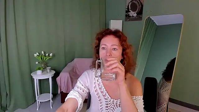 LeticiaRomano's Live XXX Chat