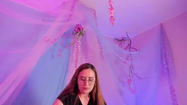 daddysgi1rl Chat XXX live