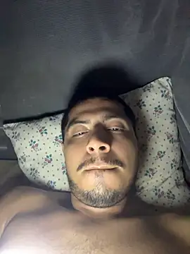Chat XXX en directo de diamore3377