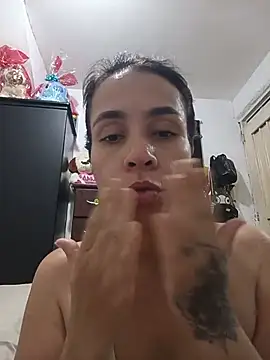 Lissa_goret live XXX chat