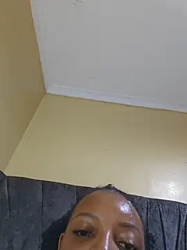 Miss_lisa- Adlı Modelin Canlı XXX Sohbeti