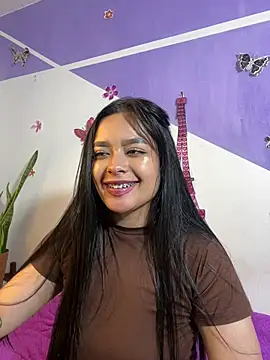 Chatroom XXX en direct de dani_0711