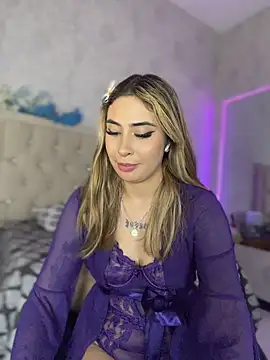 Chatroom XXX en direct de nini_love01