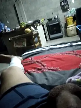 millershito25 Show in webcam
