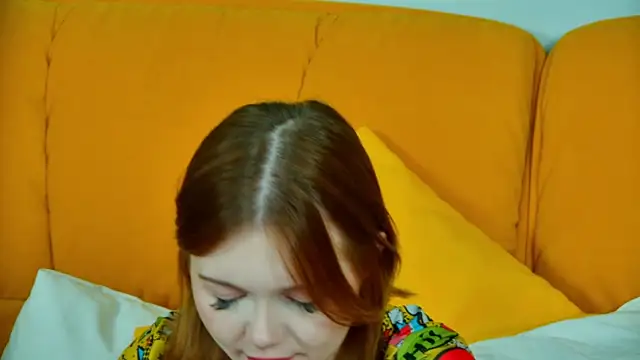 ElinaVale 现场XXX聊天
