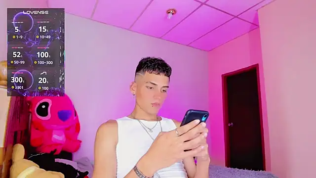 Chatroom XXX en direct de Baby_luka