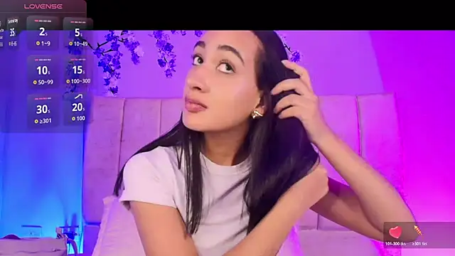Nikirouse's Live XXX Chat