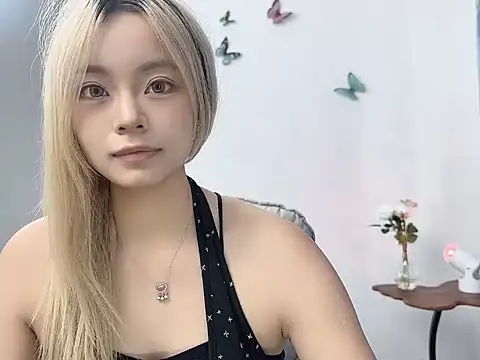 Emma668866 লাইভ XXX চ্যাট