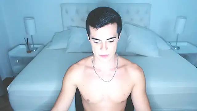 Chatroom XXX en direct de mr_hunterx